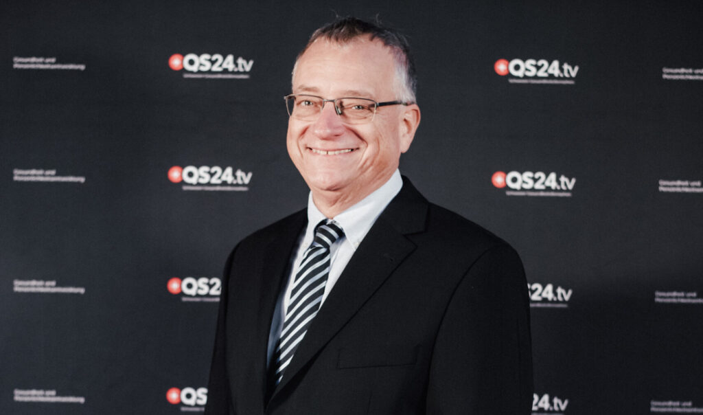 QS 24 Award 2025 1 scaled e1764422643158