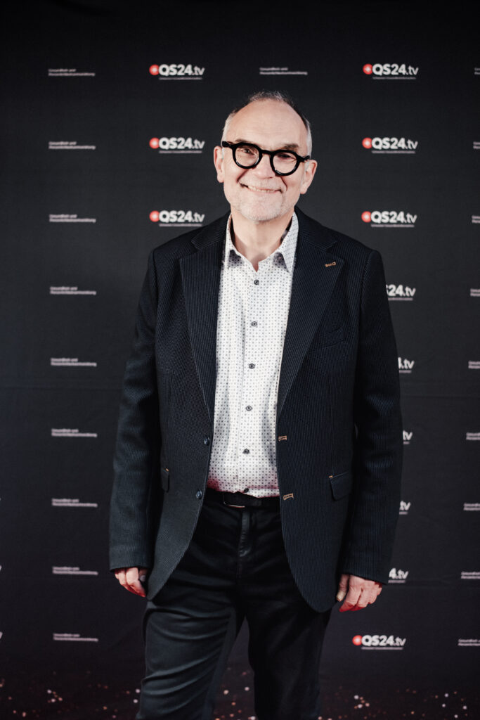 QS 24 Award 2025 2 1